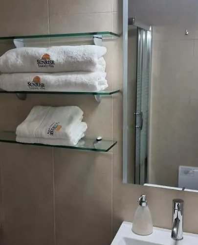 Sunrise Luxury Prázdninový dům Nea Roda